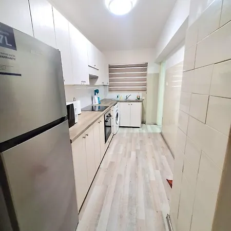 公寓 Abstract By The Sea *