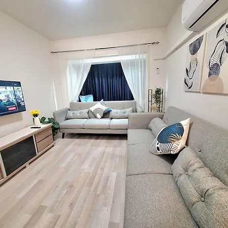 Abstract By The Sea Apartment *