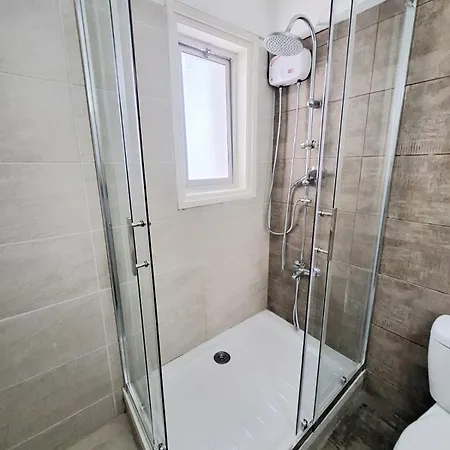 Abstract By The Sea Апартаменты Ларнака